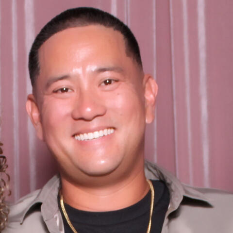 Online Personal Shopping testimonial for working with Personal Stylist Lena Piskorowski Golden Gate bridge