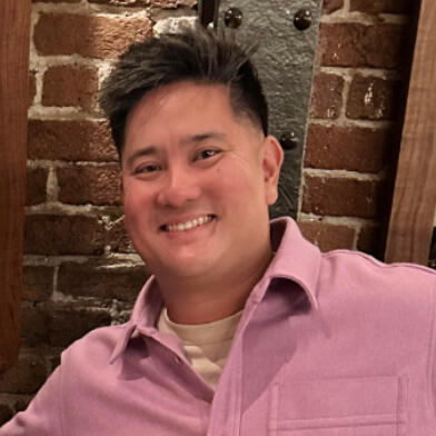 Online Personal Shopping testimonial for working with Personal Stylist Lena Piskorowski Golden Gate bridge